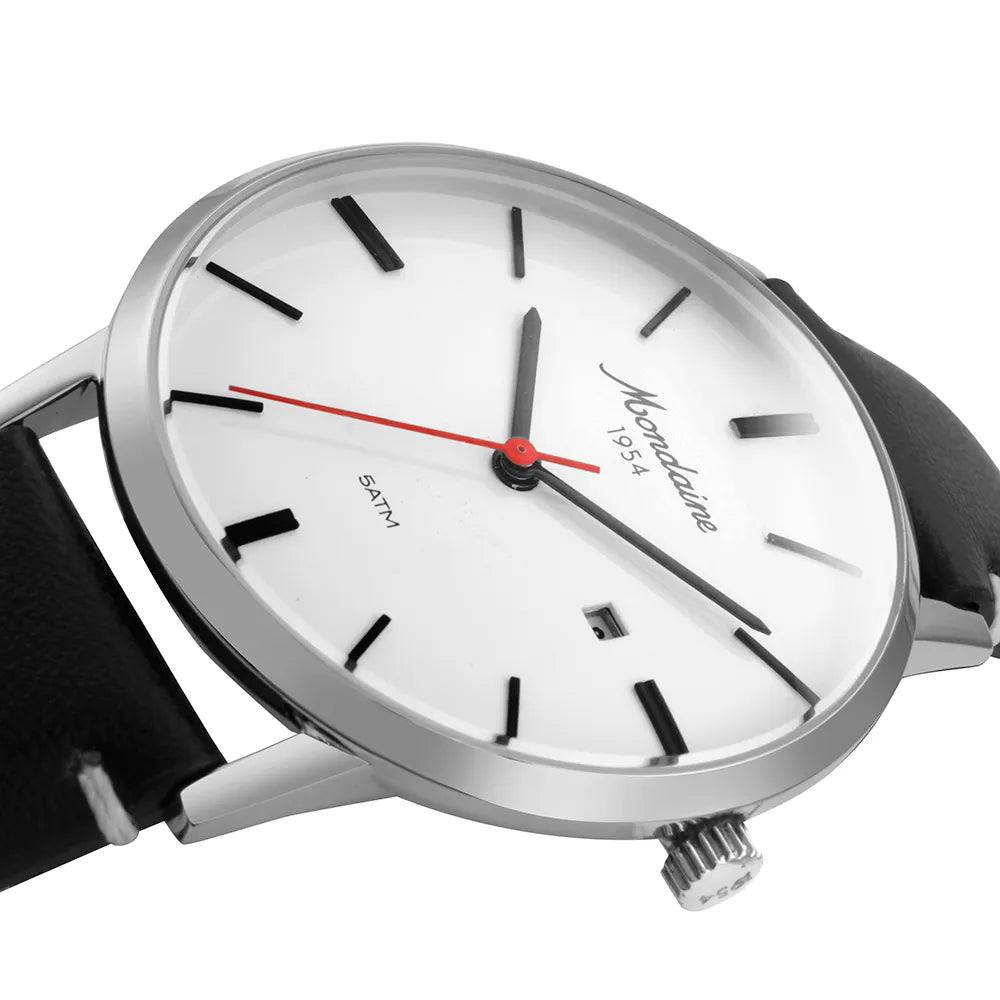 Relógio Mondaine Unissex Clássico Prata Couro Genuíno Calendário Referência: 32888G0MVNC3